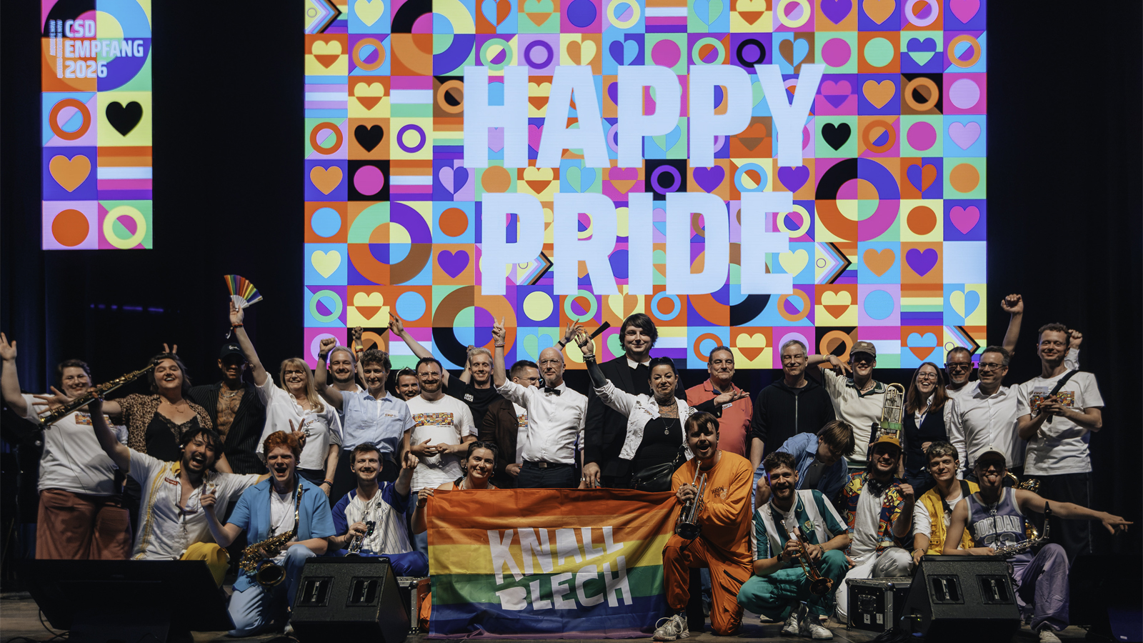 Foto: Queeres Netzwerk NRW | Eugen Shkolnikov Alle Mitwirkinden des CSD-Empfangs 2026 im Kölner Maritim